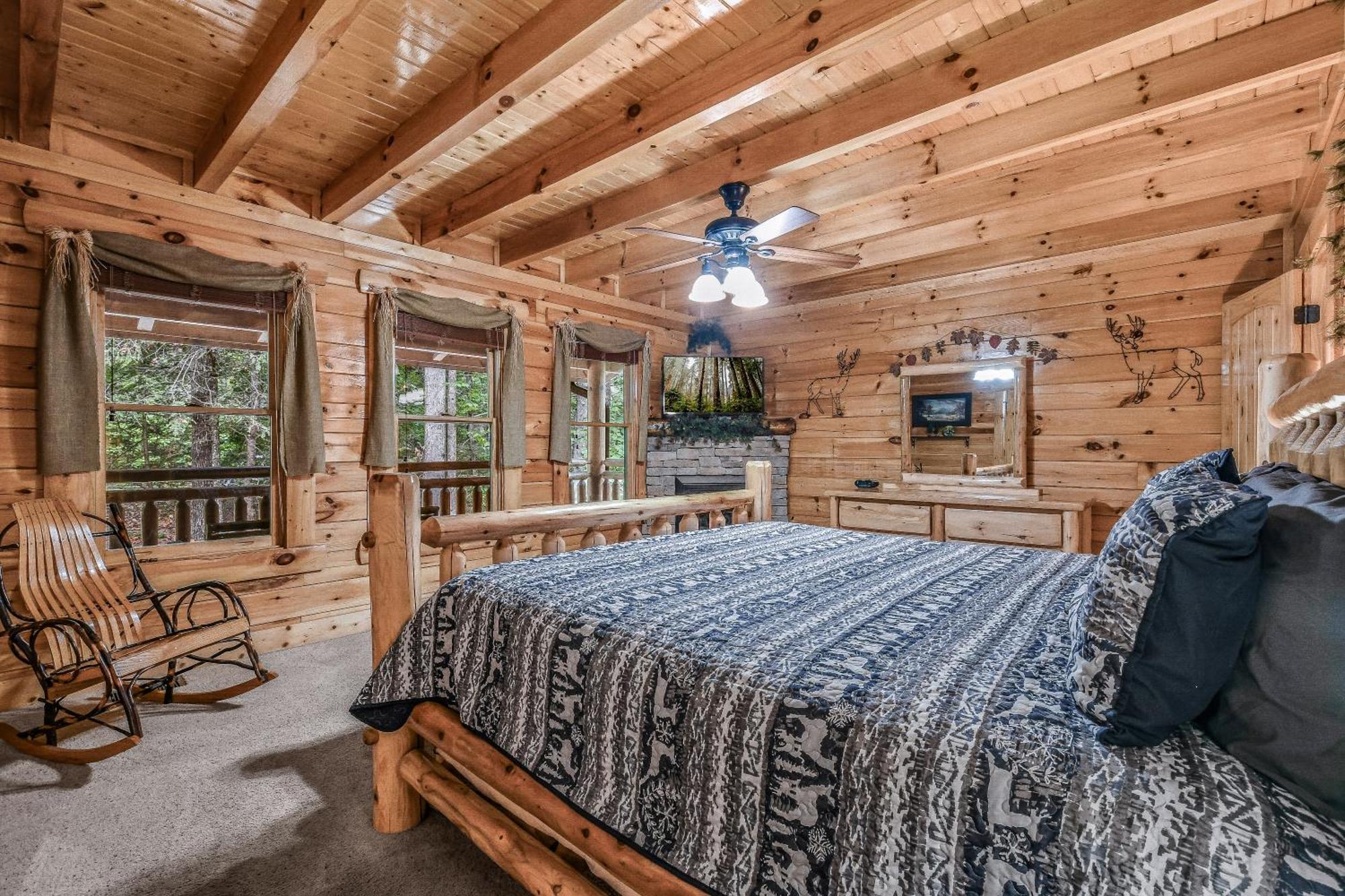 Mountain Spirit Cabin Waldens Creek ภายนอก รูปภาพ